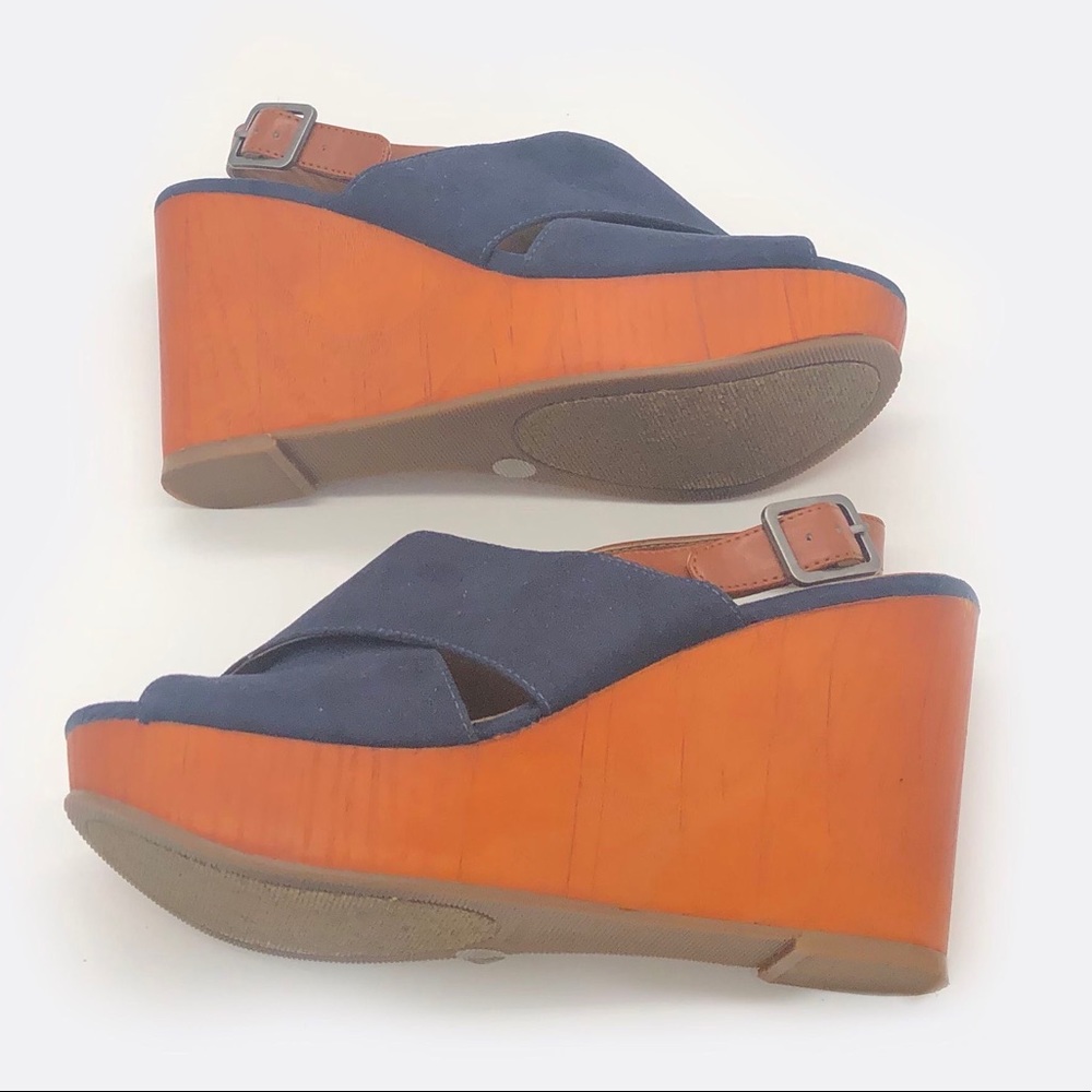 EUC LUCKY BRAND Merrona Navy Blue Wedge